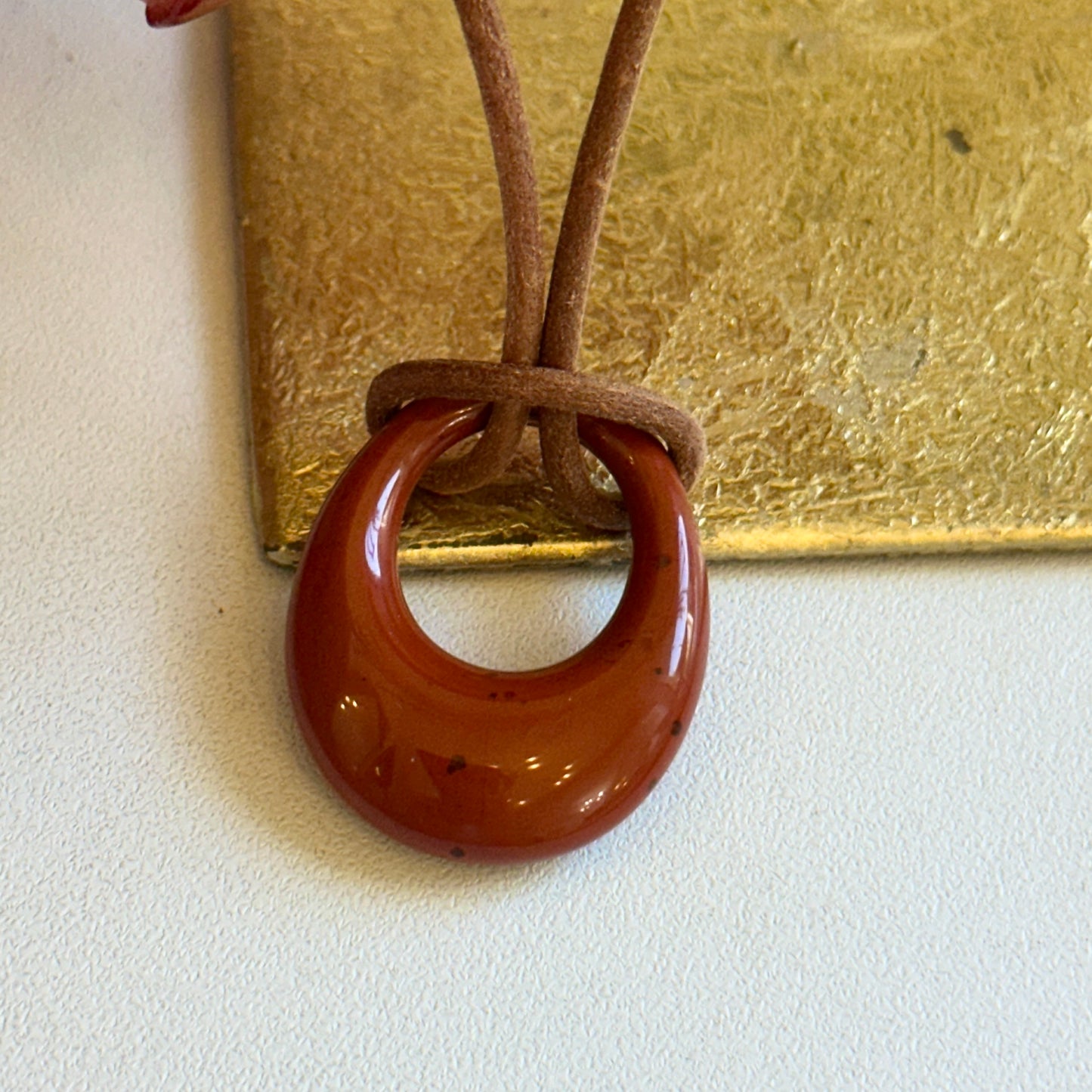 Estate Genuine Red Jasper Oval Disc Pendant Hooplet