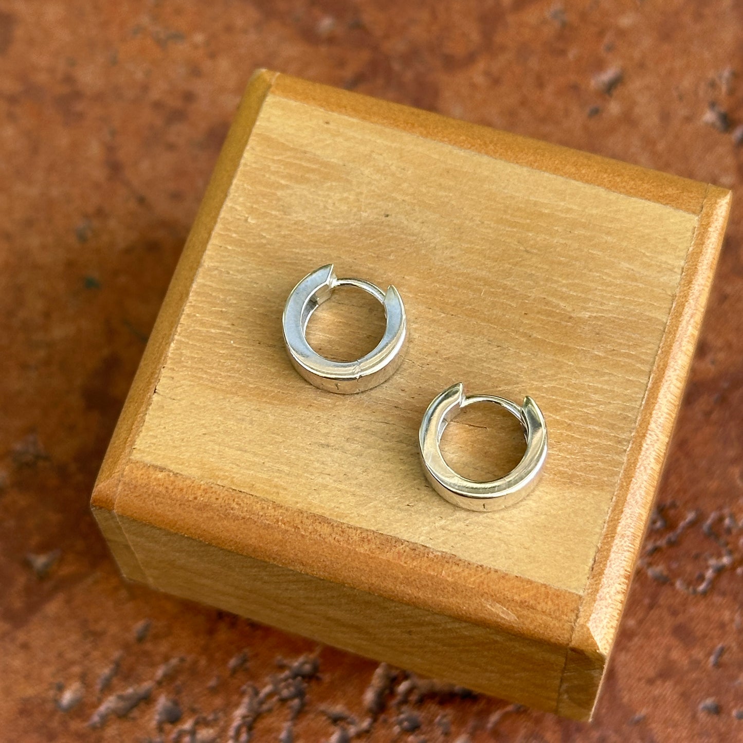 Sterling Silver High Polished Hinged Huggie Hoop Earrings 11.5mm