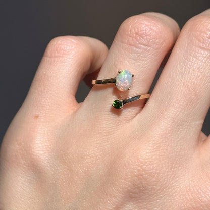 Estate 14KT Yellow Gold Opal + Green Chrome Diopside Ring