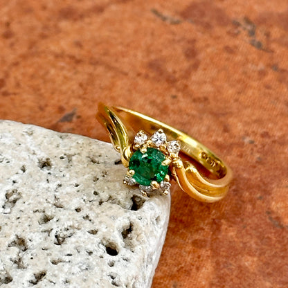 Estate 18KT Yellow Gold Round Emerald Half Halo Diamond Ring