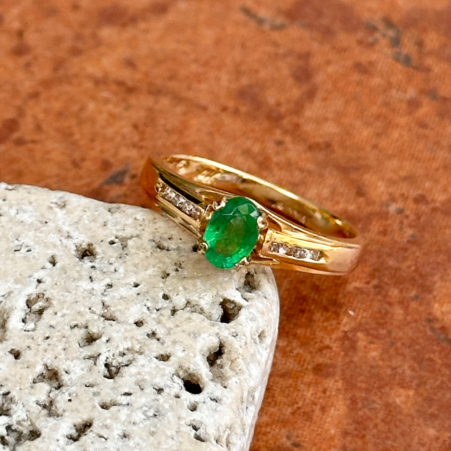 Estate 14KT Yellow Gold Oval Emerald + Diamond Cathedral Ring