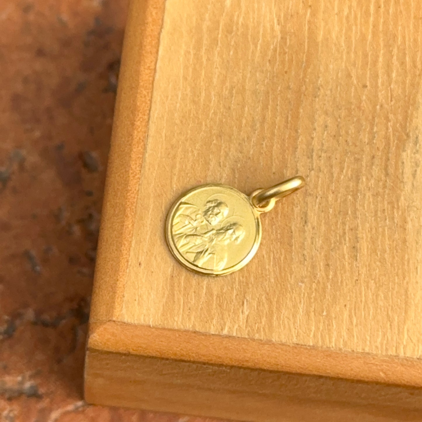 14KT Yellow Gold St. Peter and Paul Matte Medal Pendant Charm 10mm
