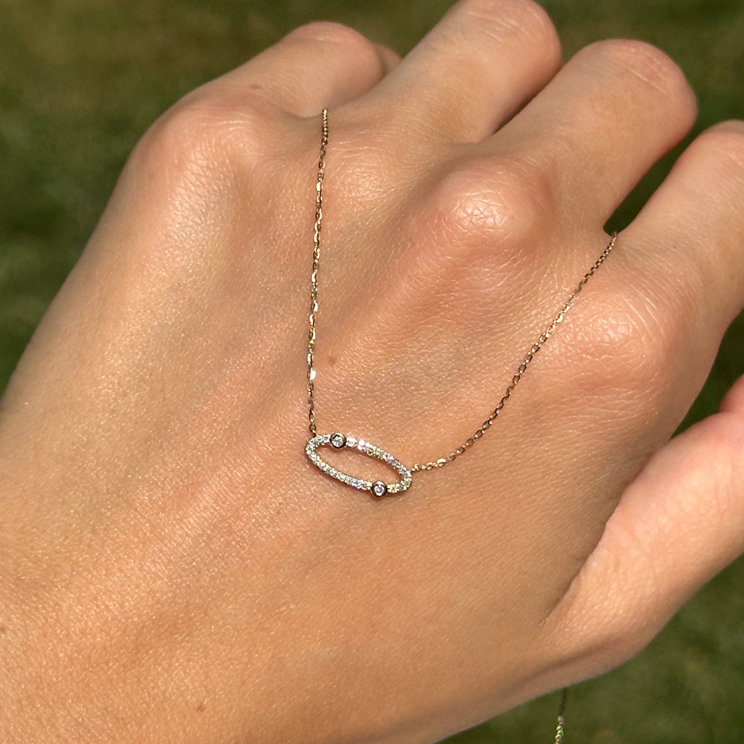 14KT Yellow Gold Round Diamond Oval Pave + Bezel Set Necklace