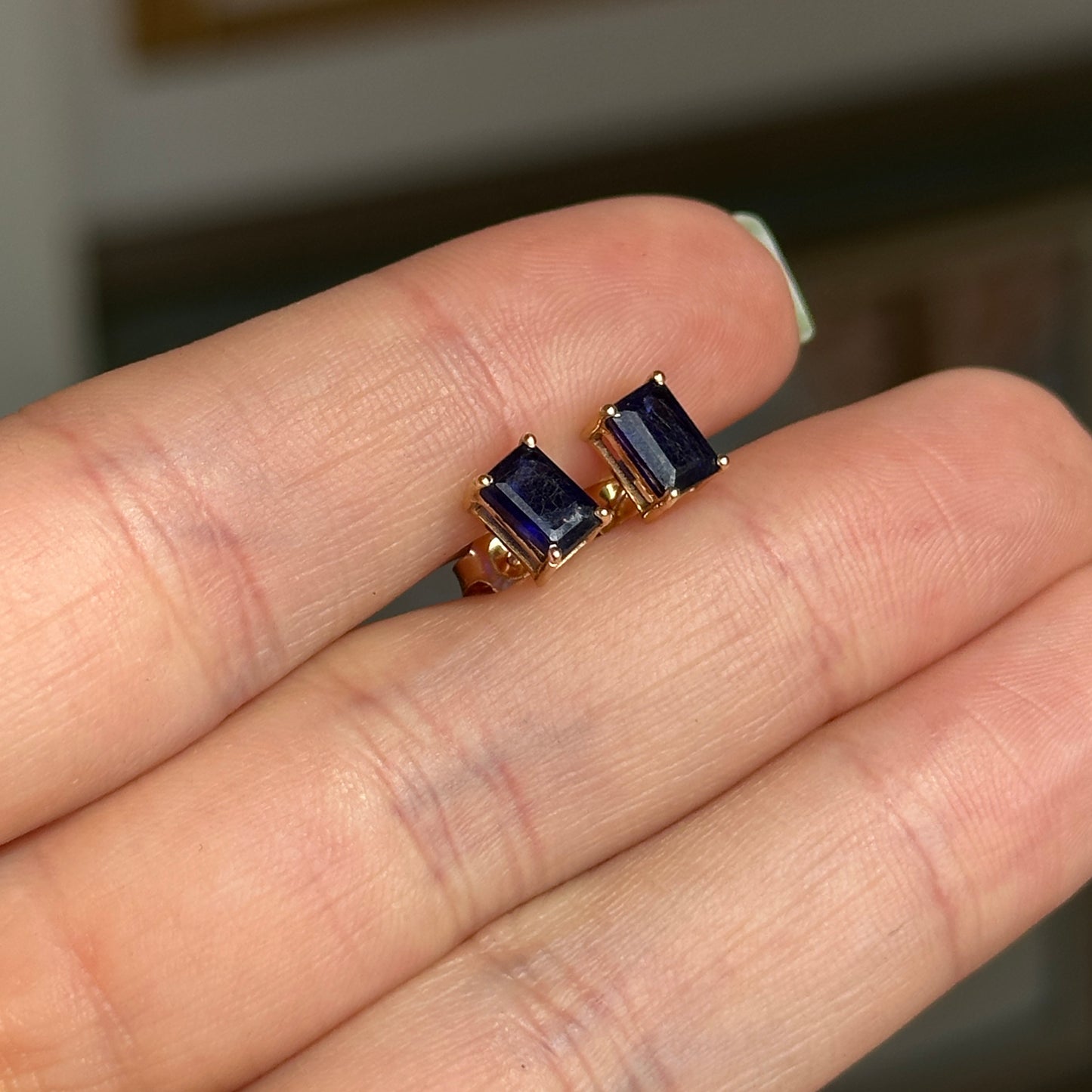 14KT Yellow Gold 1.8 CT Emerald-Cut Blue Sapphire Stud Earrings