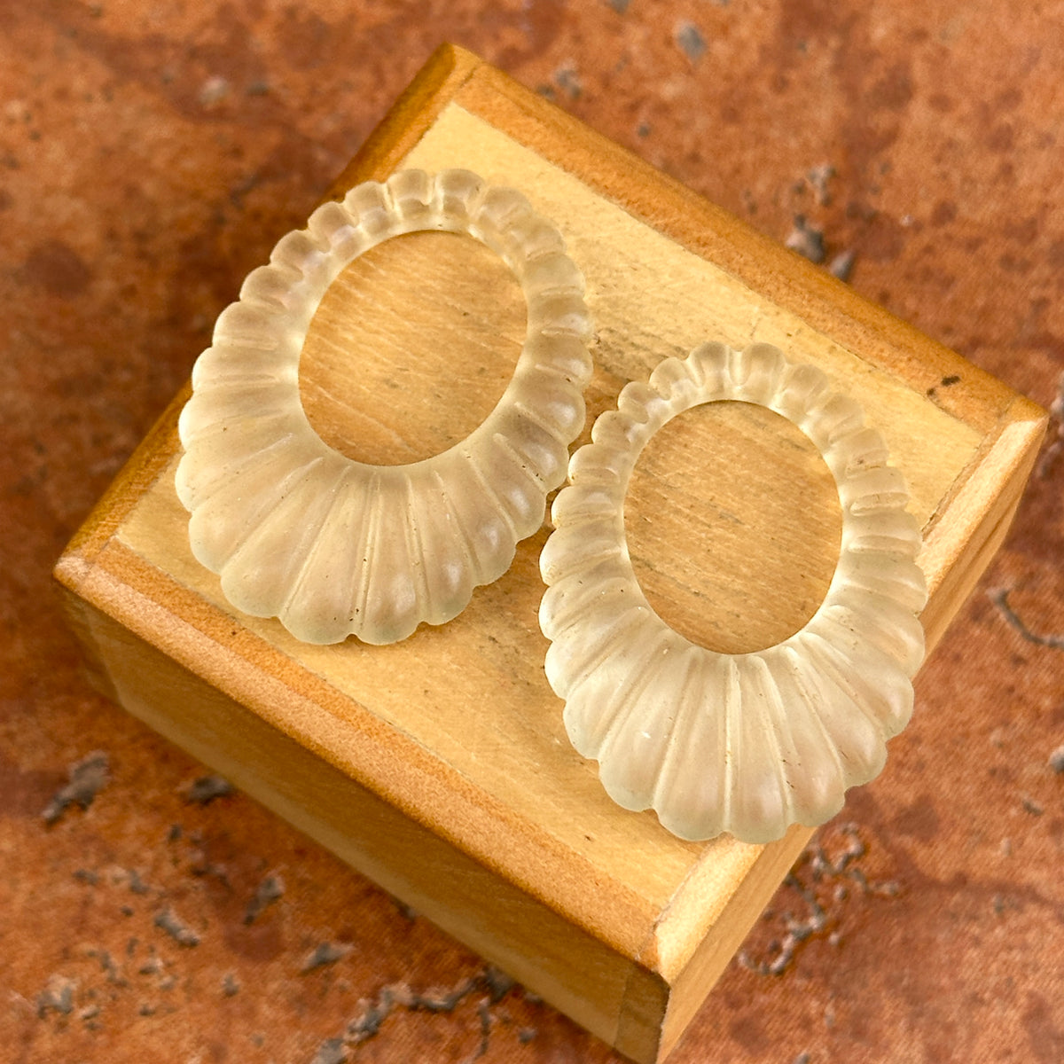 Estate Frosted Crystal Oval Fluted Door Knocker Earring Charms