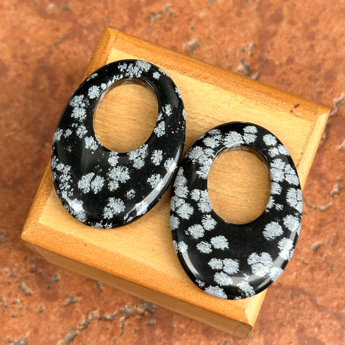 Estate Black + Gray Snowflake Agate Oval Door Knocker Earring Charms