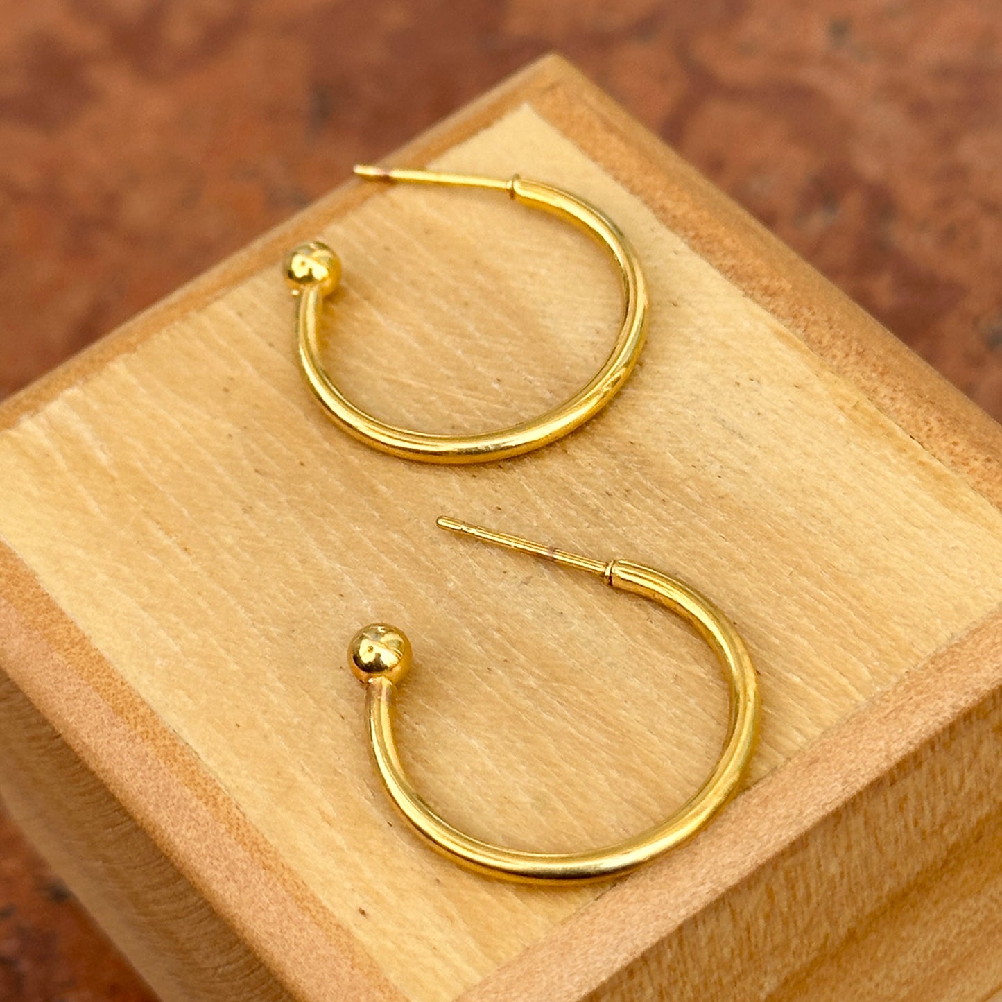 Estate 14KT Yellow Gold Small Tube Hoop Earrings