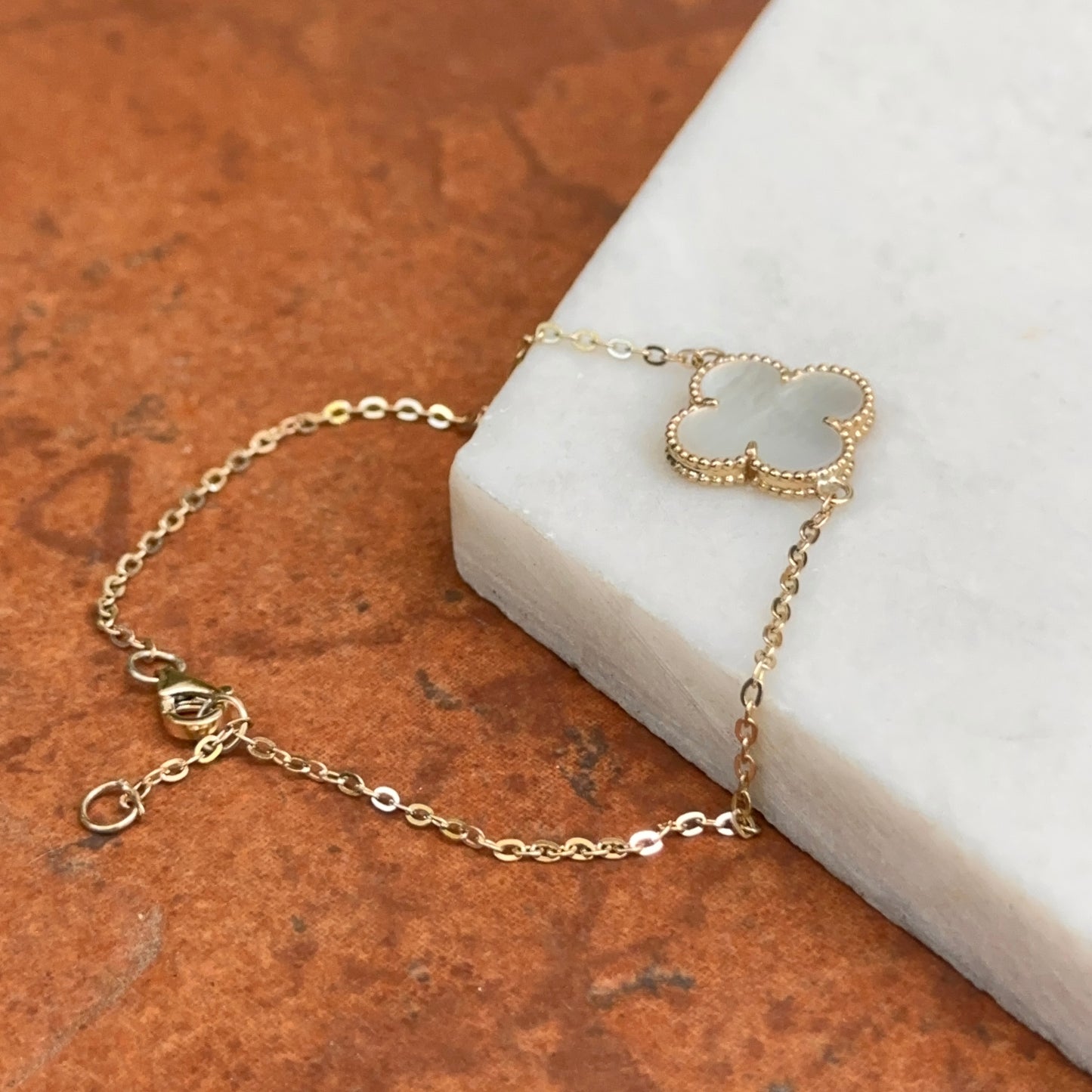 14KT Yellow Gold Beaded Mother of Pearl Clover Chain Bracelet