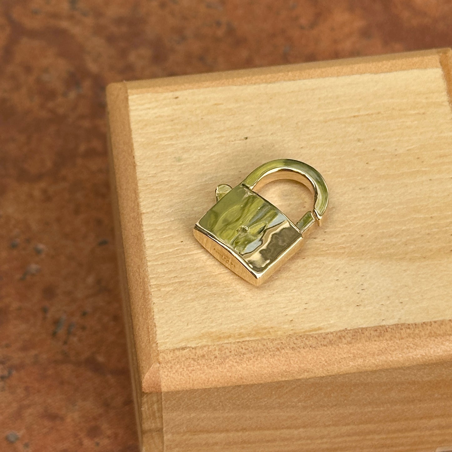 14KT Yellow Gold Hinged PadLock Pendant 17mm