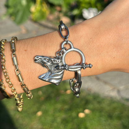 Silver Horse Head Dangle Oval Link Bracelet + Toggle Clasp 8''