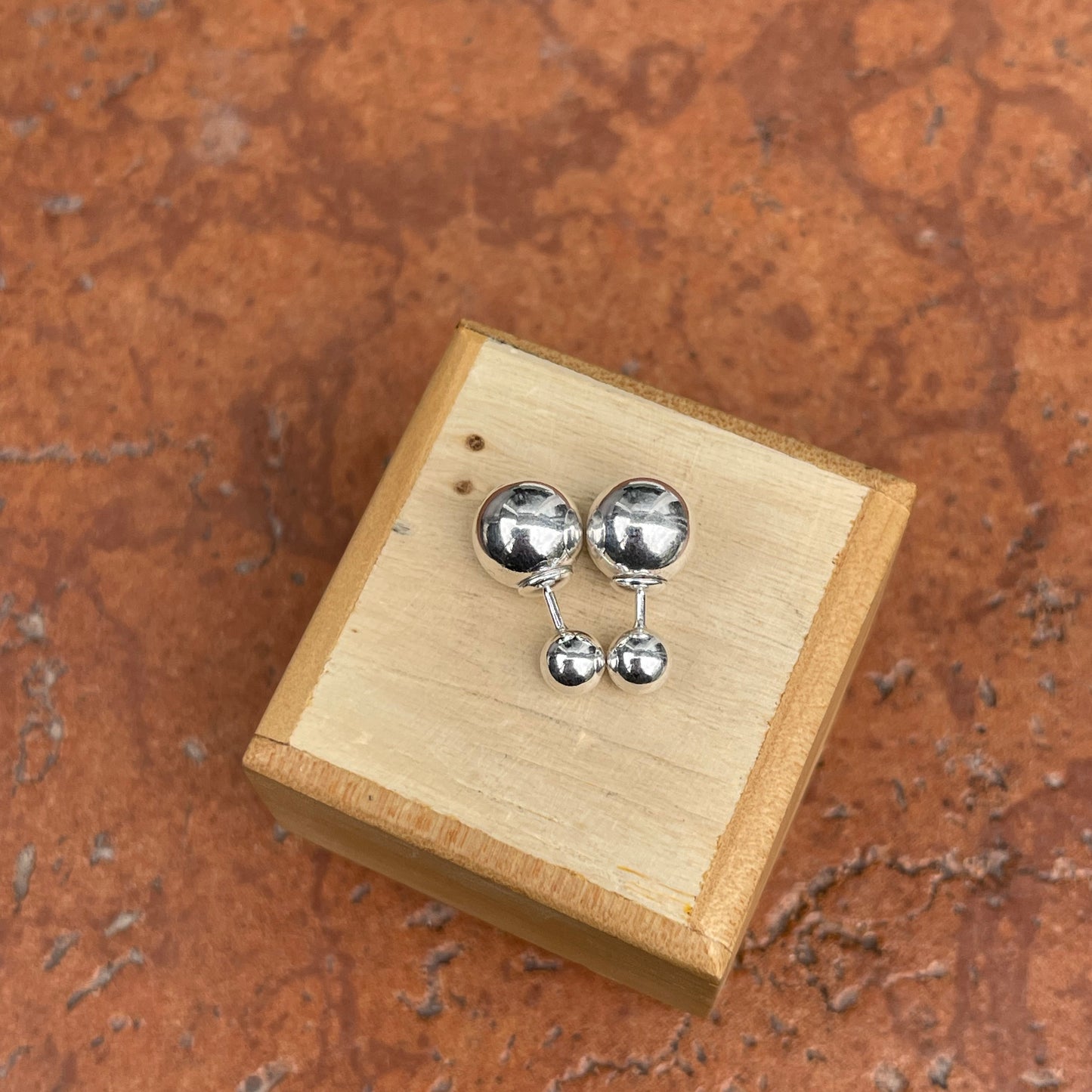 Sterling Silver Polished Double Ball End Stud Earrings