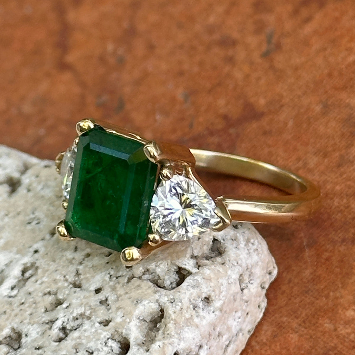 Estate 14KT Yellow Gold 2.89 CT Emerald-Cut Emerald + Trillion Diamond Ring
