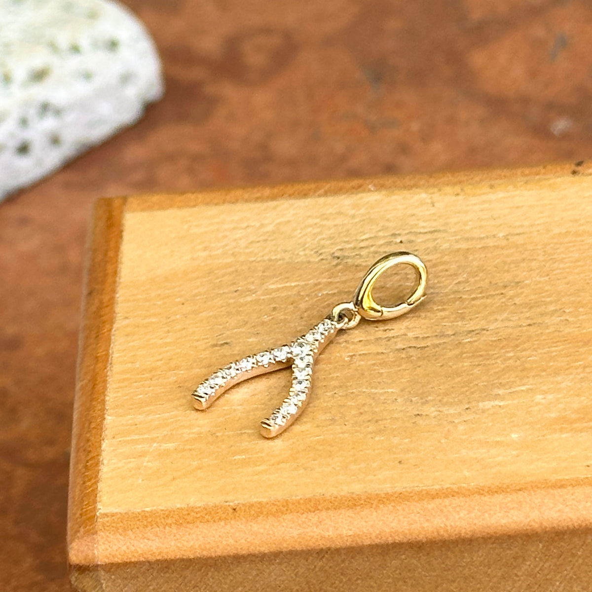 14KT Yellow Gold 1/8 CT Diamond Wishbone Pendant Charm