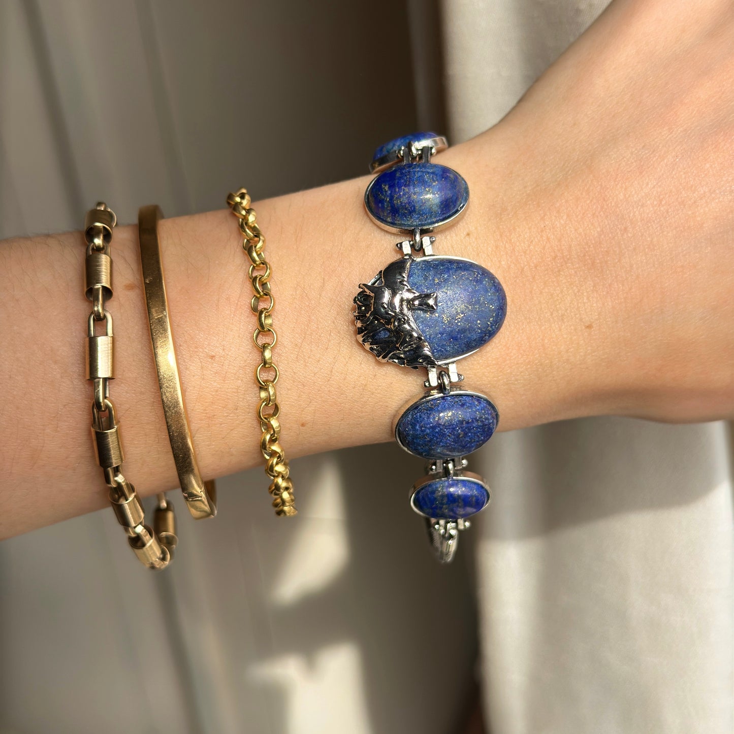 Estate Silver Horse + Oval Lapis Lazuli Stones Bracelet Toggle 7.25in