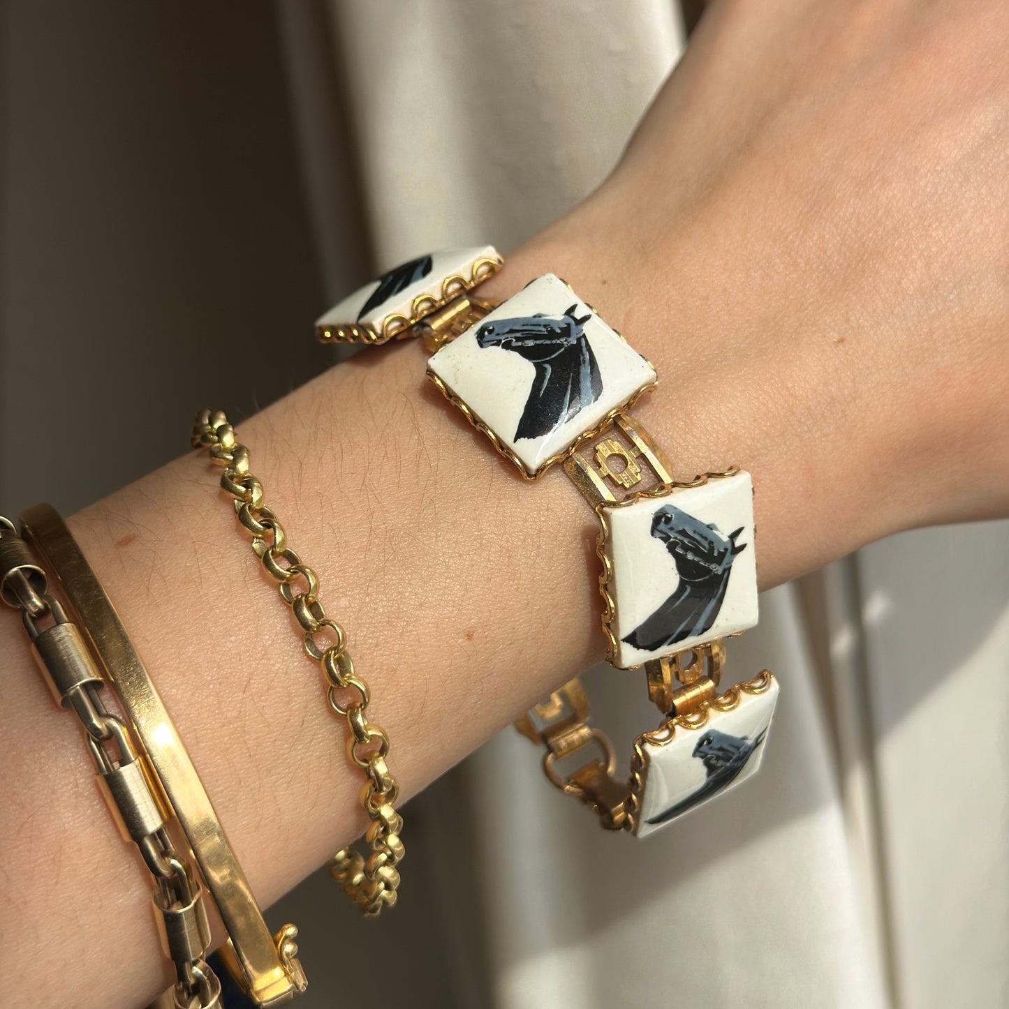 Estate Yellow Tone Square Enamel Horse Head Panel Bracelet 7.25''