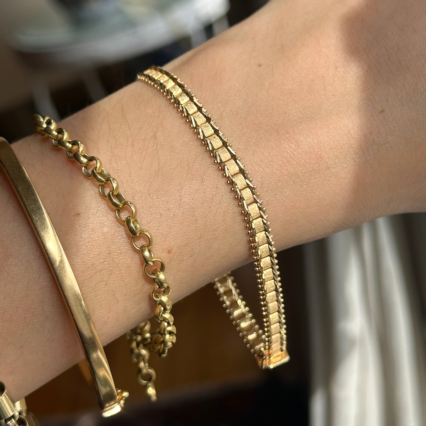 Estate 14KT Yellow Gold Track Style Moveable Matte Links Bracelet