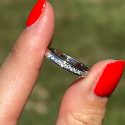 Estate 14KT White Gold Channel-Set .18 CT Diamond Band Ring