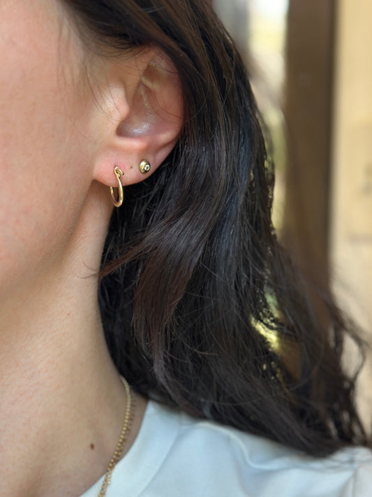 14KT Yellow Gold Small Shackle Link Screw in Half Hoop Earrings