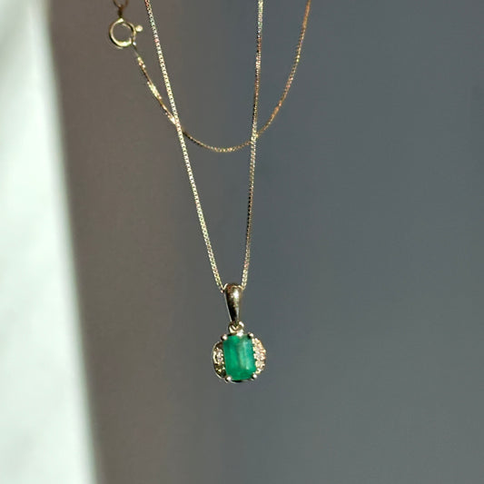 Estate 14KT Yellow Gold Emerald-Cut Emerald + Diamond Pendant Necklace