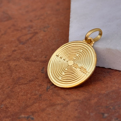 14KT Yellow Gold Greek Labyrinth Round Medal Pendant 21mm