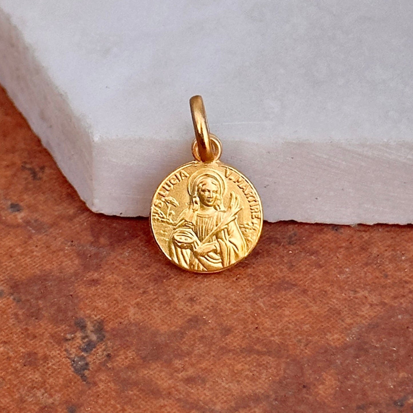 14KT Yellow Gold Matte St Lucy Lucia Medal Pendant Charm 10mm – LSJ