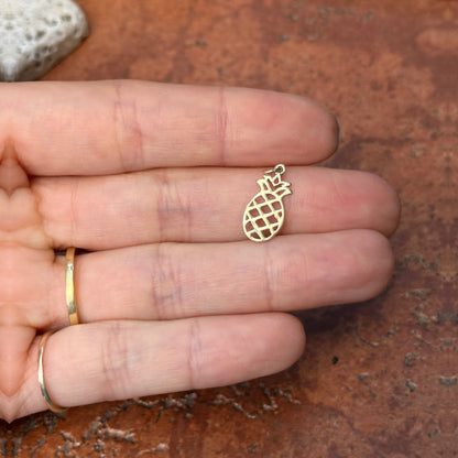 14KT Yellow Gold Pineapple Pendant Charm