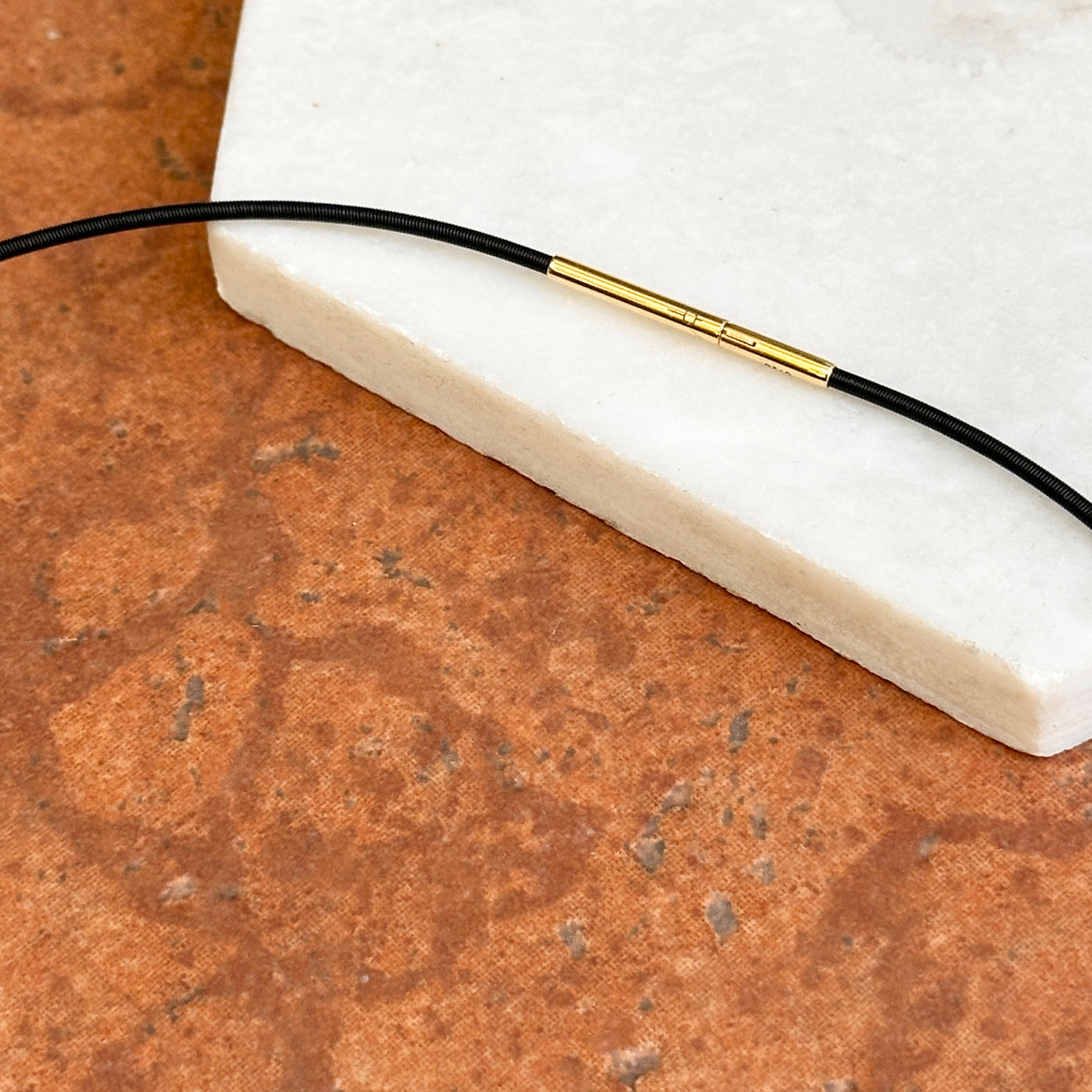 Gold-Plated Stainless Steel Black Coil 1.4mm Wire Collar Necklace
