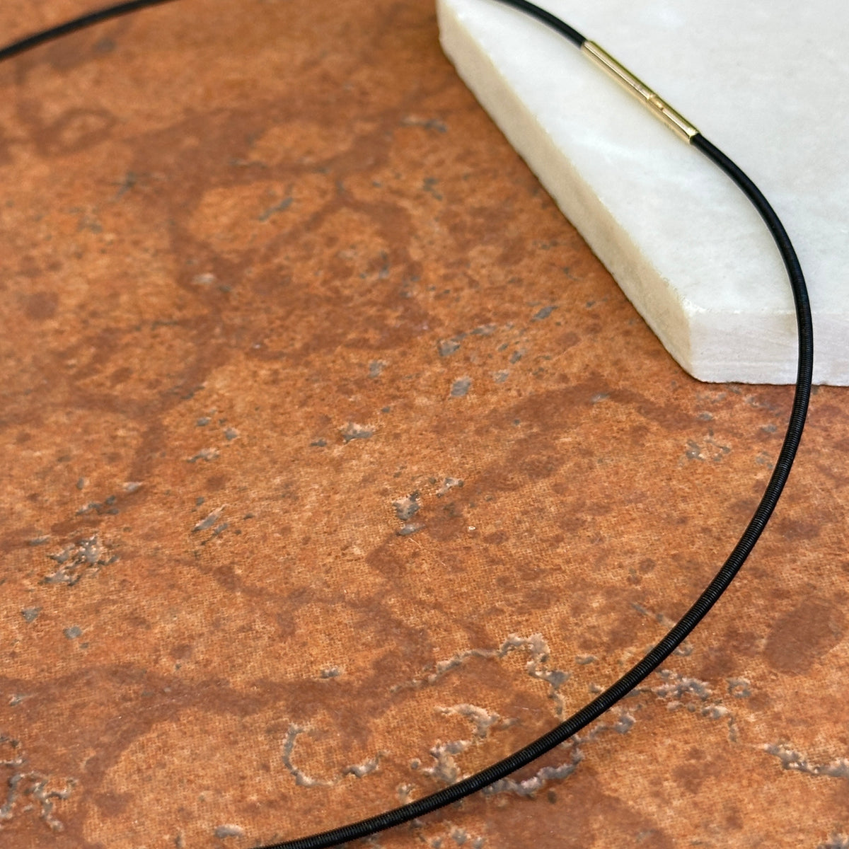 Gold-Plated Stainless Steel Black Coil 1.4mm Wire Collar Necklace