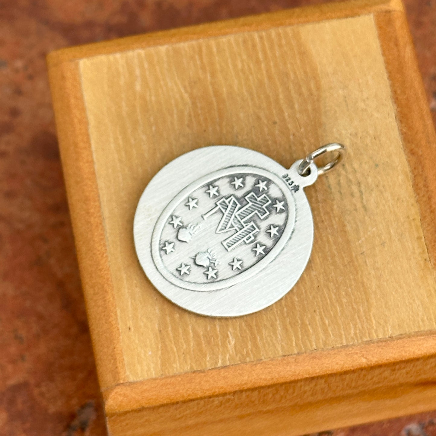 Sterling Silver Antiqued Round Miraculous Medal Pendant 22mm - LSJ