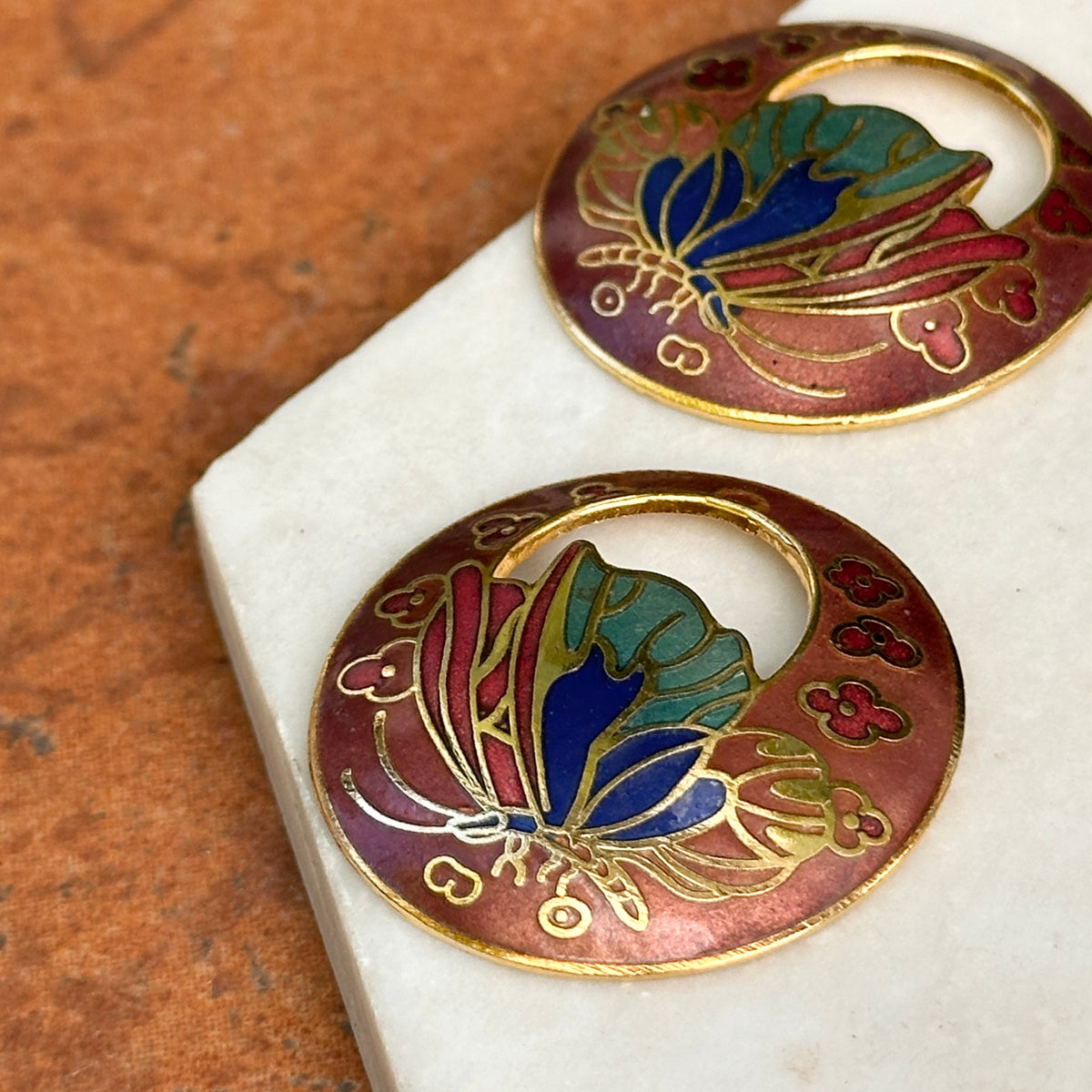 Estate Gold-Tone Cloisonne Enameled Metal Round Door Knocker Earring Charms