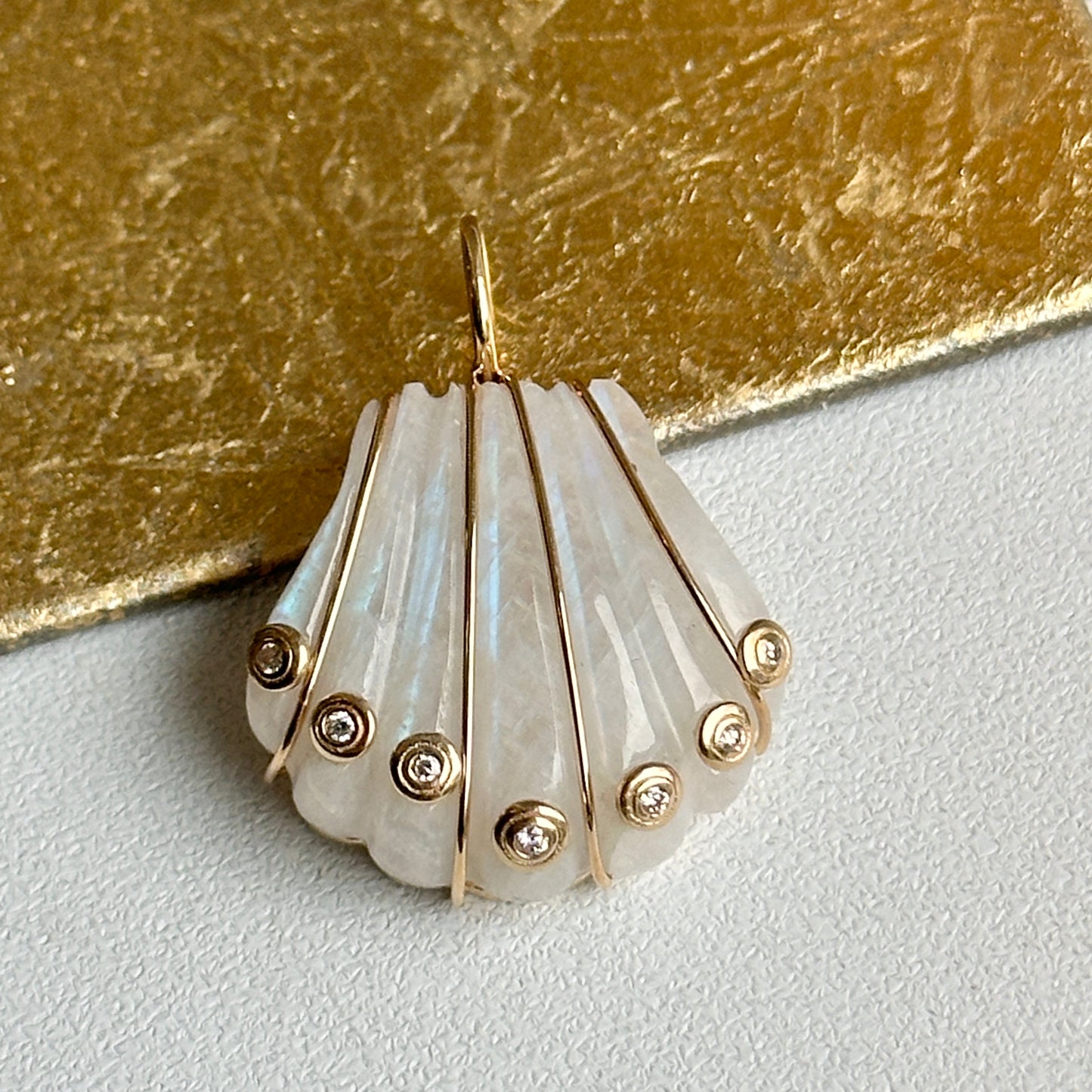 14KT Yellow Gold Moonstone Shell + Bezel-Set Diamonds Pendant - LSJ