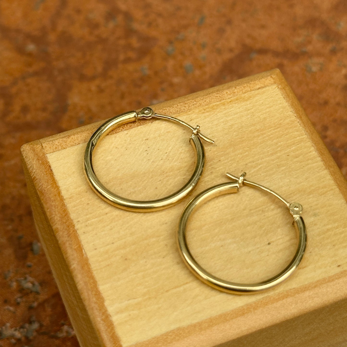 14KT Yellow Gold 2mm Tube Hoop Earrings 20mm - LSJ