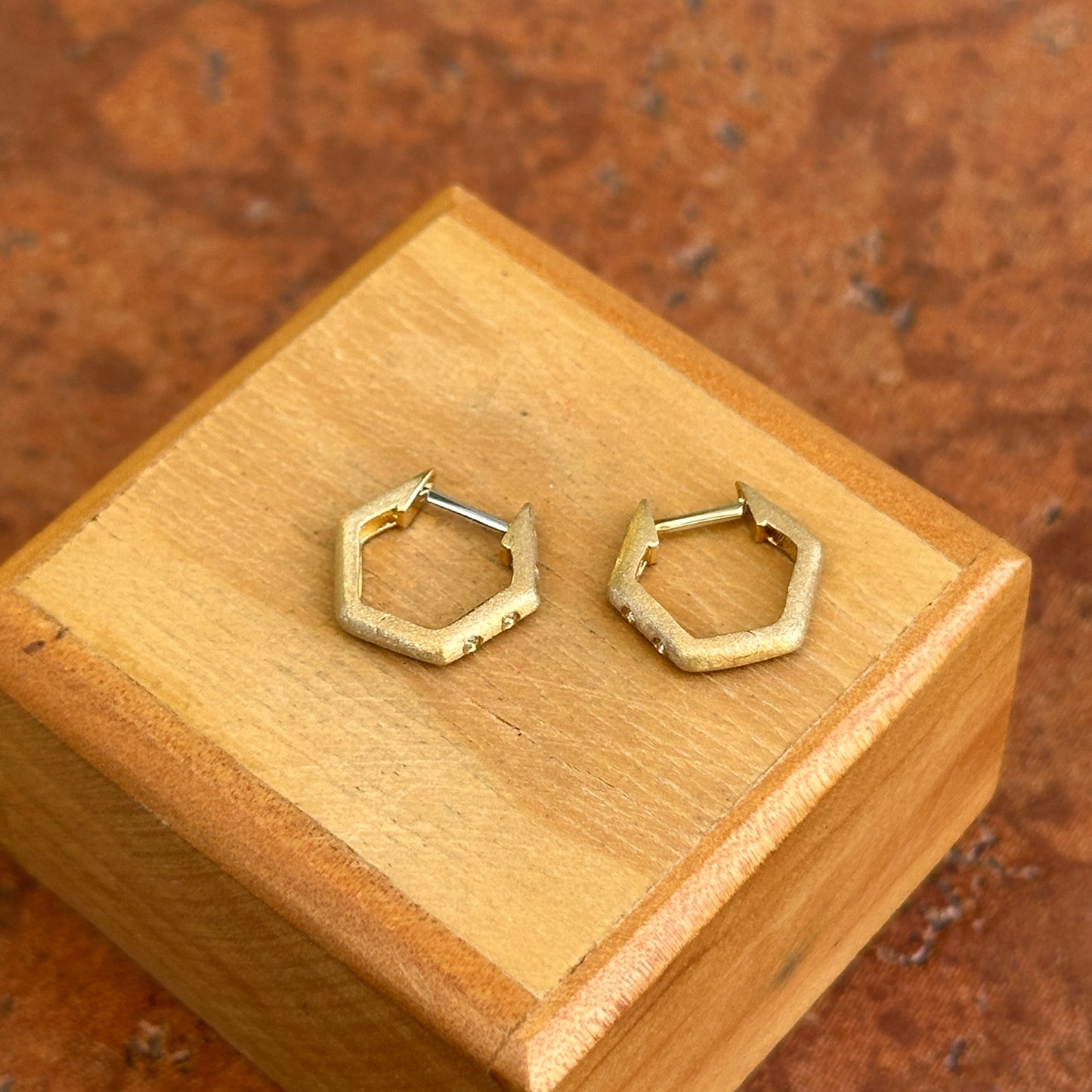 14KT Yellow Gold Brushed Round Diamond Geometric Huggie Earrings