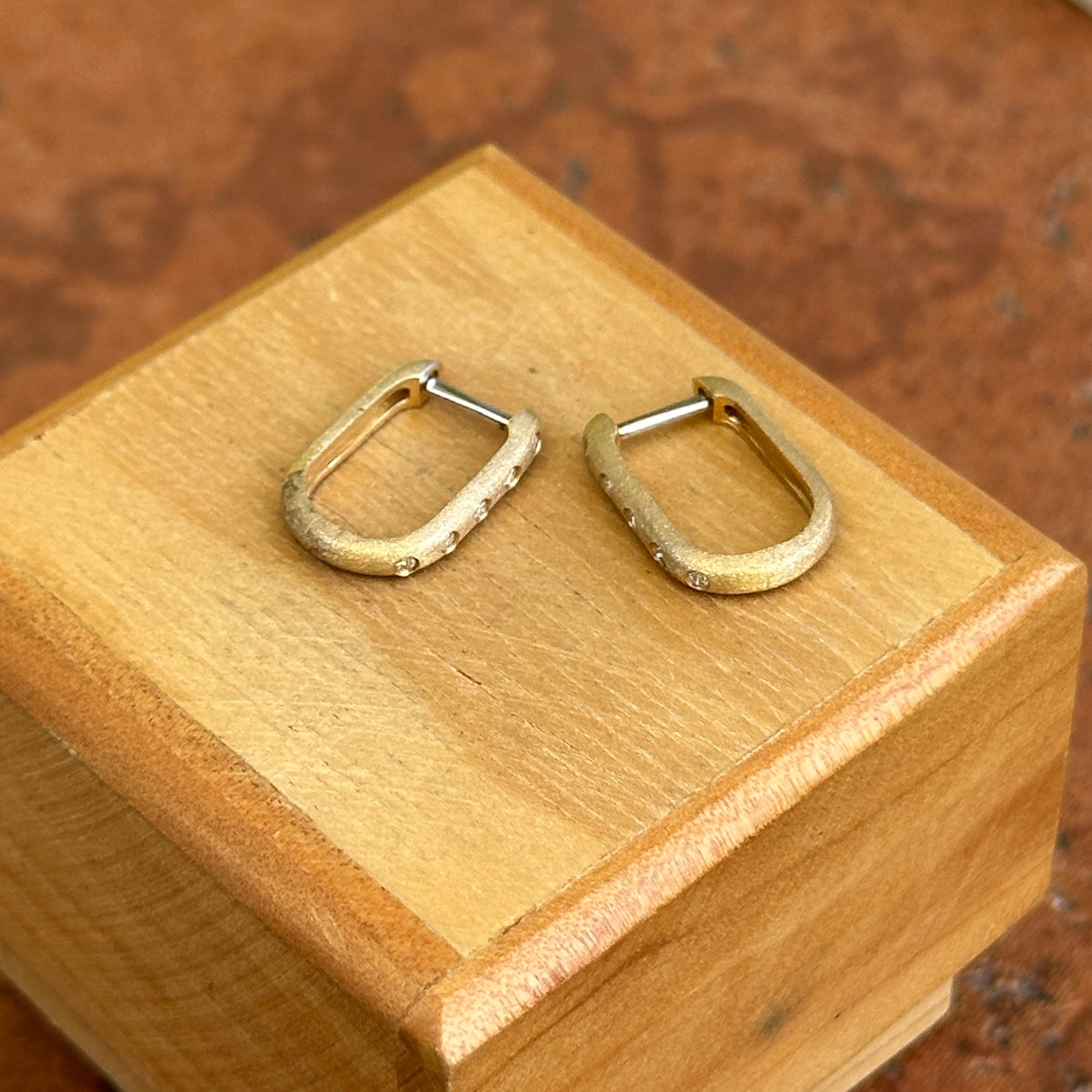 14KT Yellow Gold Brushed Round Diamond Oval Huggie Earrings