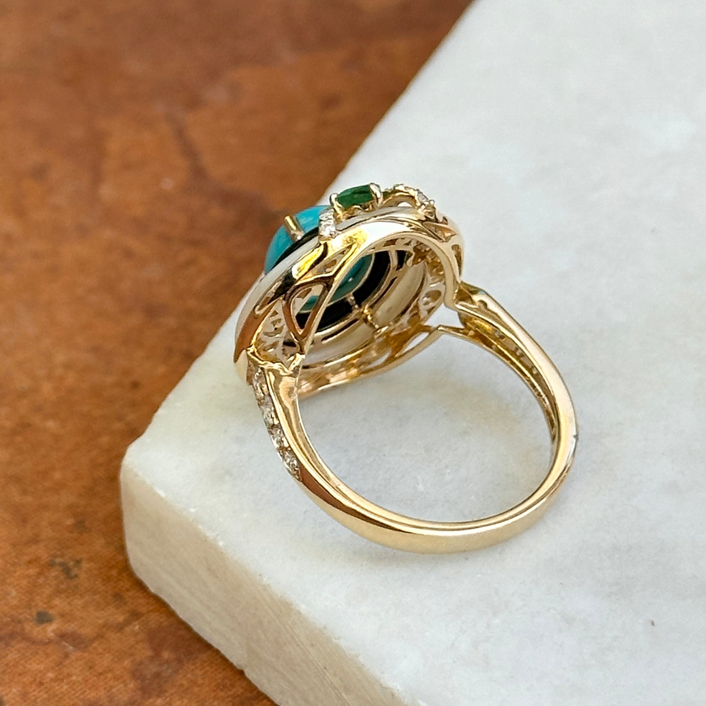 Estate 14KT Yellow Gold Turquoise, Diamond, Onyx, Mother of Pearl Ring