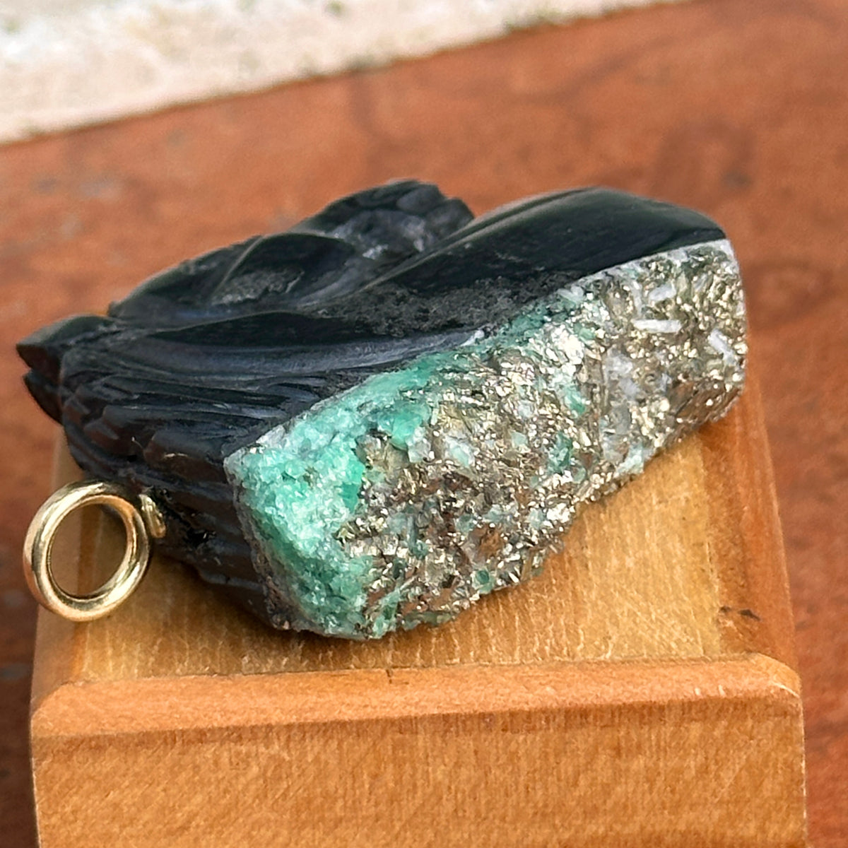 14KT Yellow Gold Carved Rough-Cut Emerald Horse Head Pendant