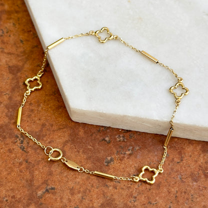 18KT Yellow Gold Clover Cut-Out + Bar Station Chain Bracelet