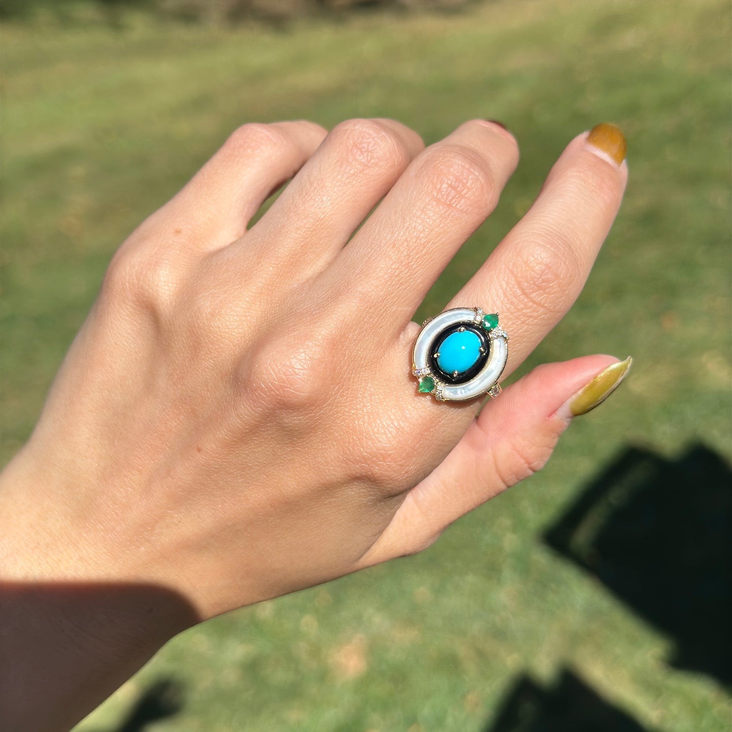 Estate 14KT Yellow Gold Turquoise, Diamond, Onyx, Mother of Pearl Ring