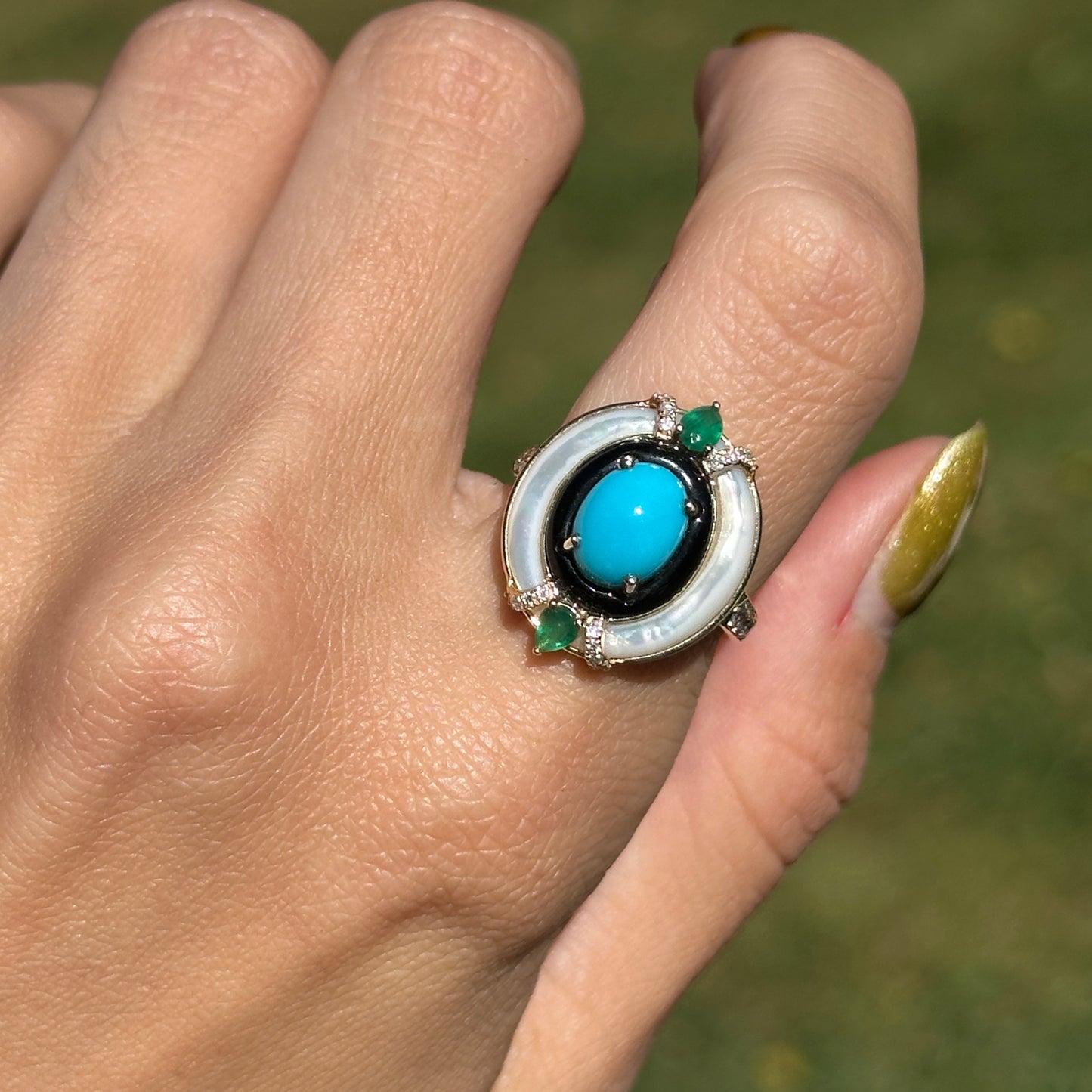 Estate 14KT Yellow Gold Turquoise, Diamond, Onyx, Mother of Pearl Ring
