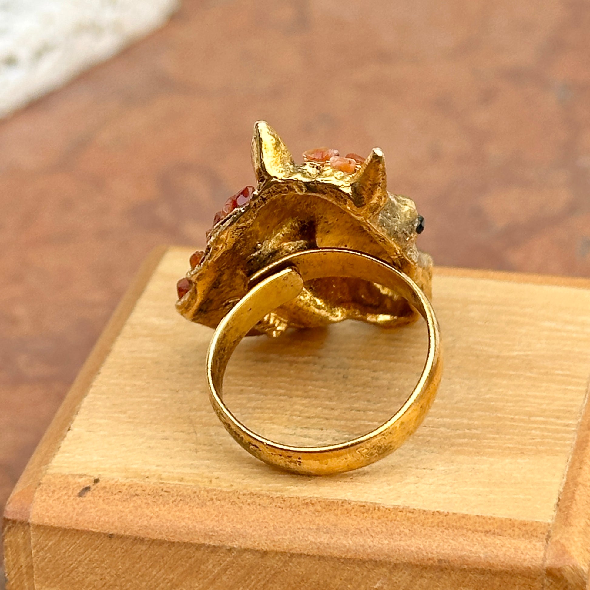 Estate 18KT Yellow Gold-Plated Onyx + Carnelian Horse Ring - LSJ