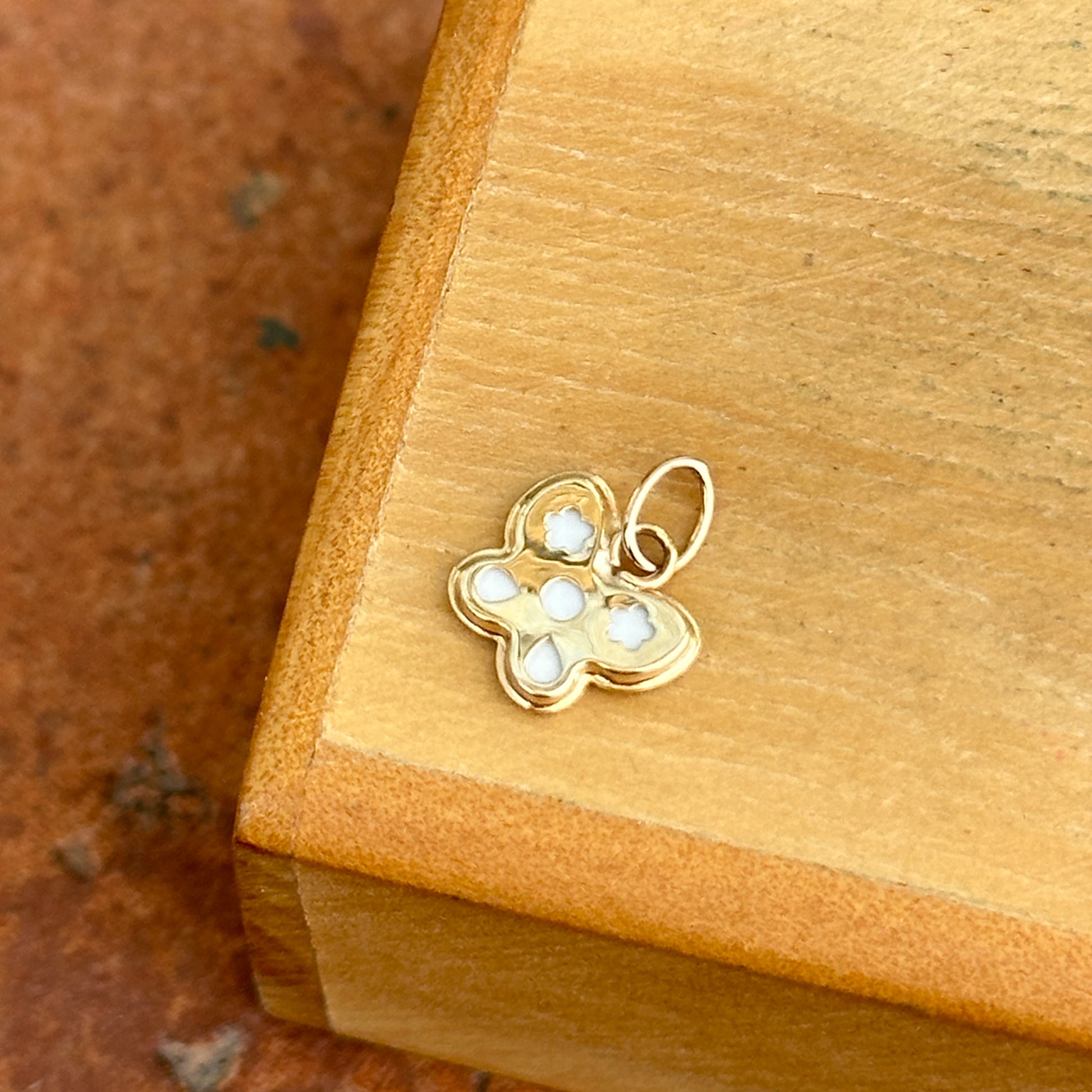 14KT Yellow Gold Mother of Pearl Butterfly Pendant Charm - LSJ