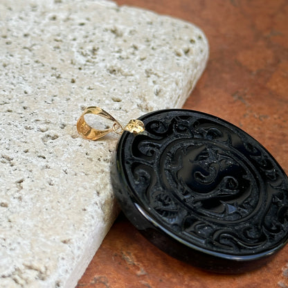 Estate 14KT Yellow Gold Carved Dragon Detail Genuine Black Onyx Large Round Circle Pendant 39mm