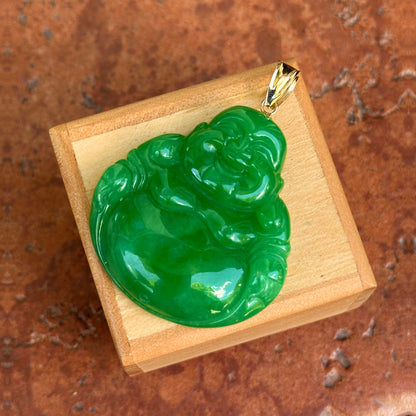 Estate 14KT Yellow Gold Carved Genuine Green Jade Buddha Pendant 40mm