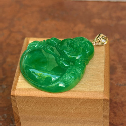 Estate 14KT Yellow Gold Carved Genuine Green Jade Buddha Pendant 40mm