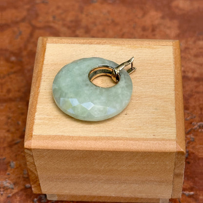 Estate 14KT Yellow Gold Celadon Jade Round Pendant