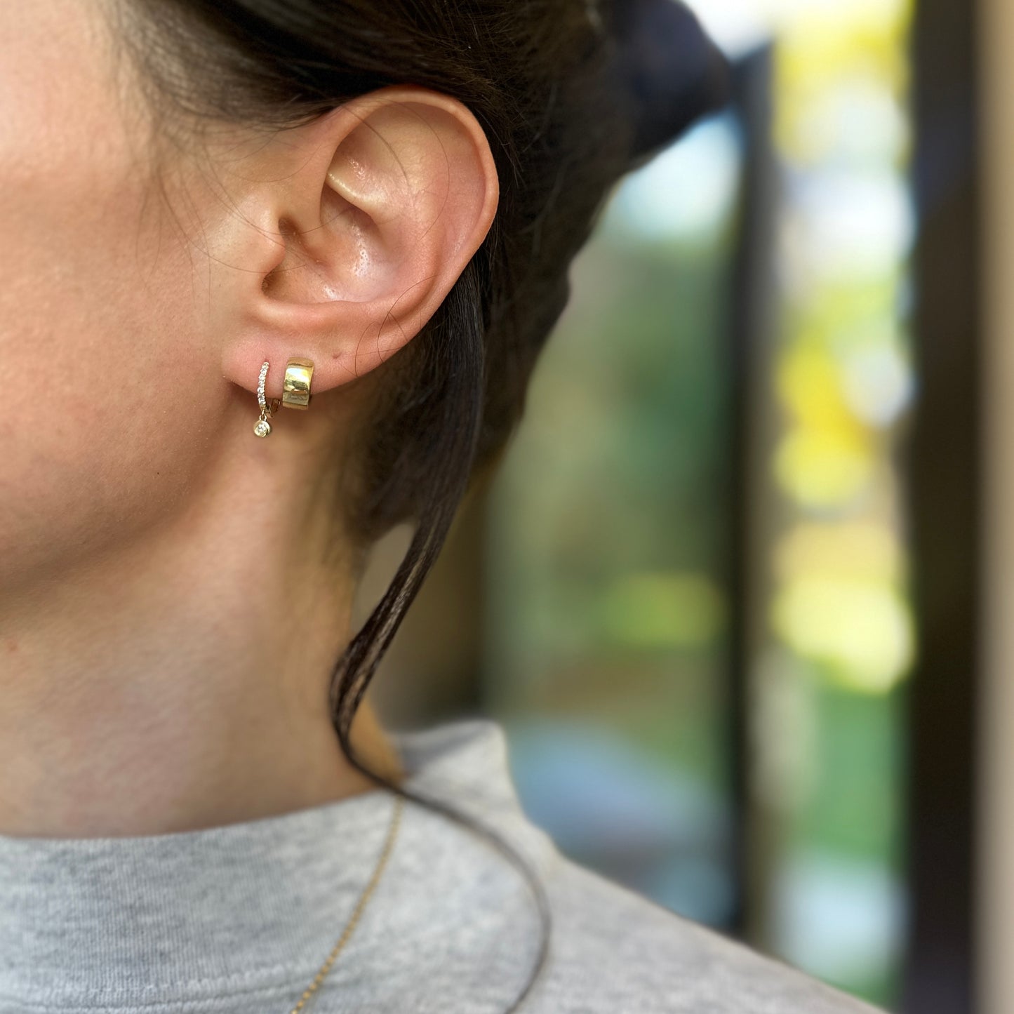 14KT Yellow Gold Small Round Diamond Huggie Hoop Dangle Earrings