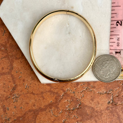 Estate 14KT Yellow Gold Etched 8mm Oval Bangle Bracelet