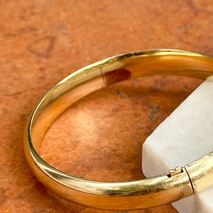 Estate 14KT Yellow Gold Etched 8mm Oval Bangle Bracelet