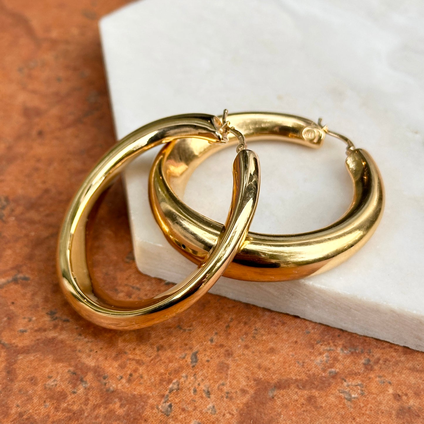 18KT Yellow Gold Graduated Round Tube Hoop Earrings 46mm