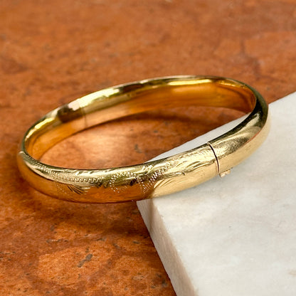 Estate 14KT Yellow Gold Etched 8mm Oval Bangle Bracelet